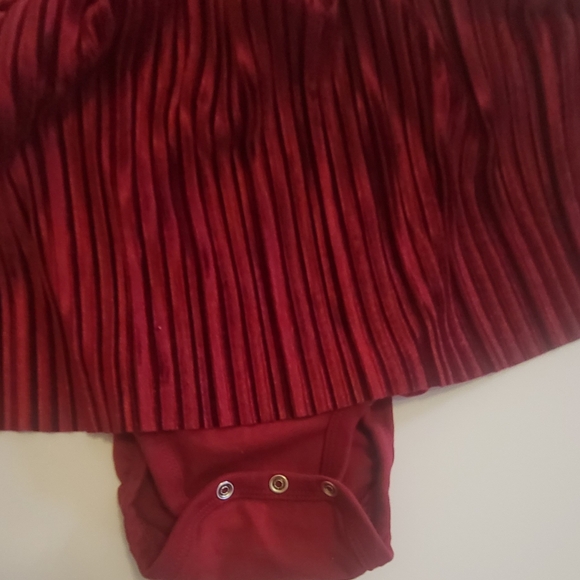 Bundle - Baby Dresses, 9 to 12 Months - Picture 3 of 5